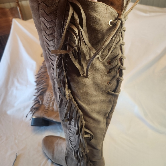 LADY COUTURE BOOTS. Suede, Lace up. Size 9.5-10 - Picture 6 of 12